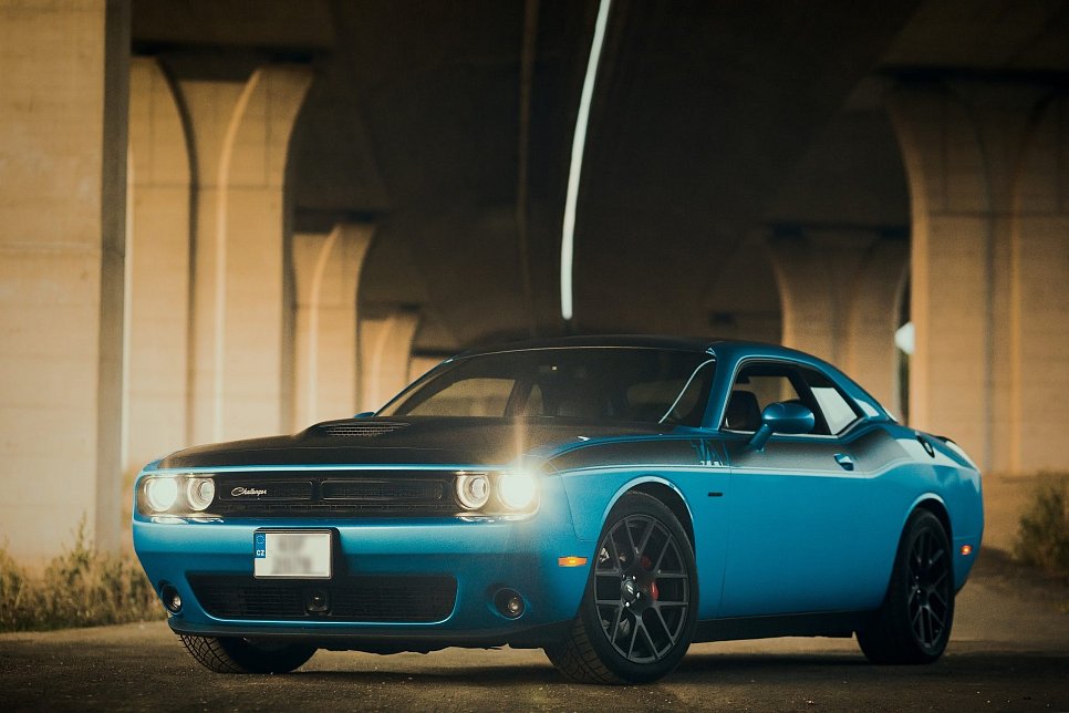 Dodge Challenger